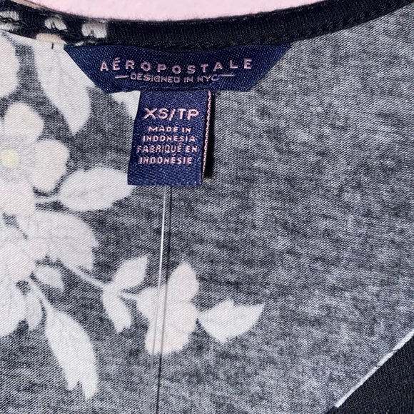 NWT Aeropostale Floral Skater Dress - Picture 4 of 5